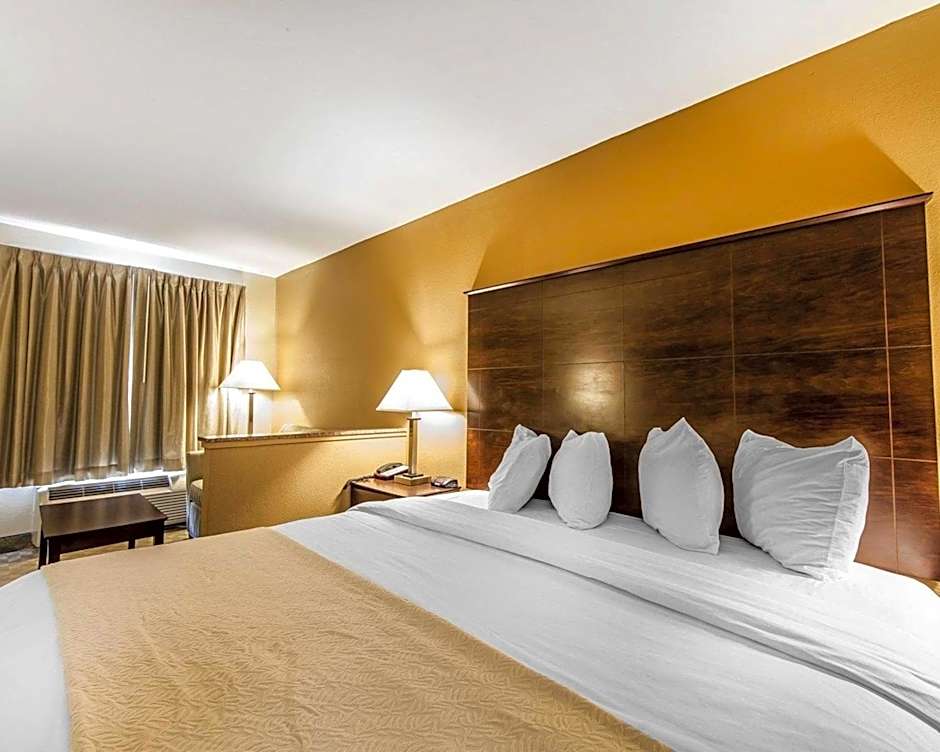 Quality Inn & Suites Bremen