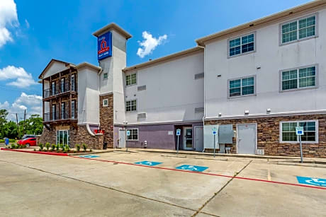 Studio 6-Orange, TX