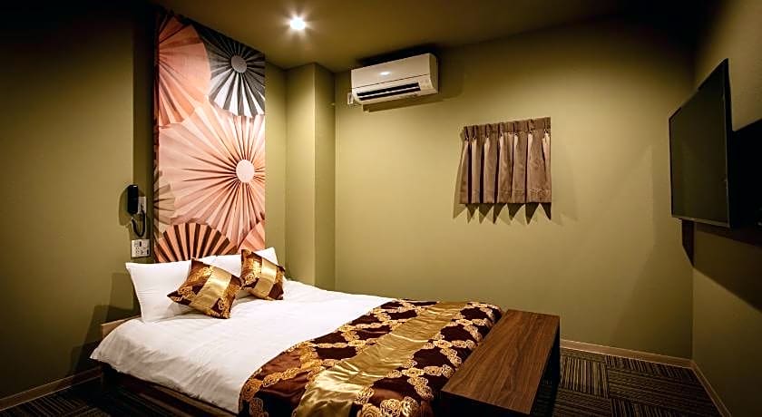 HOTEL BLAX