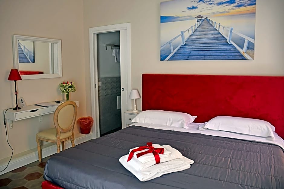 B&B Romeo Luxury Rooms