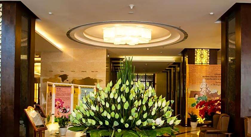 Muong Thanh Song Lam Hotel