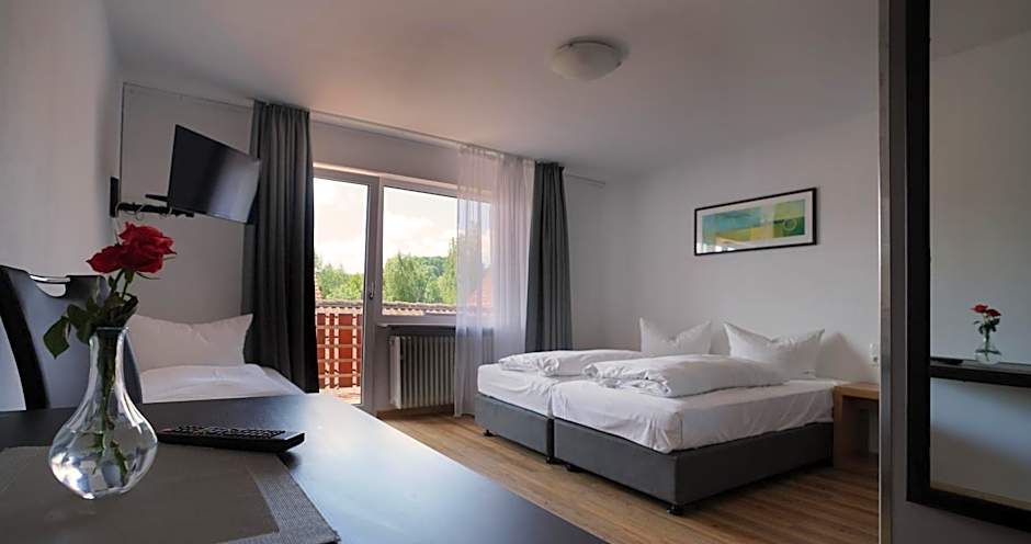 Hotel Gasthof Metzgerei Lamm - Benedikt Rückel