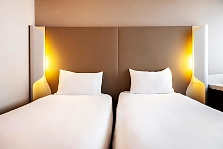 New Generation Twin Room