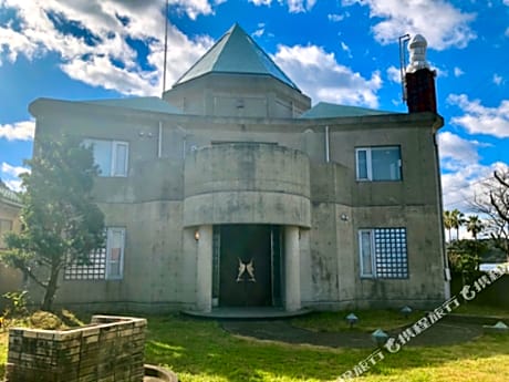 Rental Villa Octagonal Roof House in Taiji
