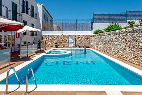 Hotel Jeni & Restaurant