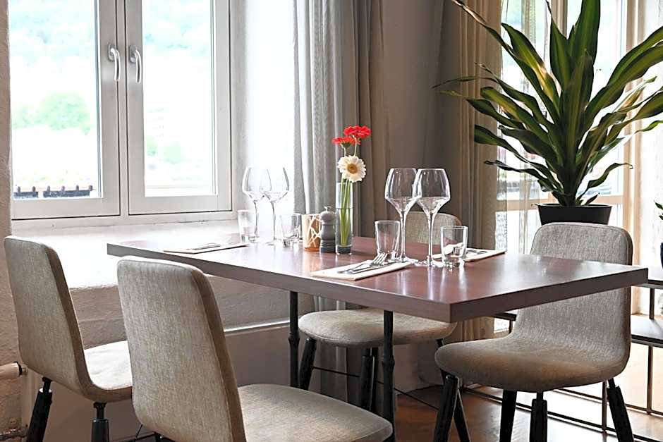 Clarion Hotel Admiral