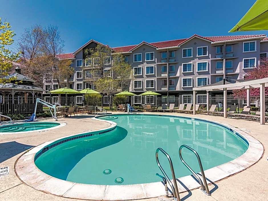 La Quinta Inn & Suites by Wyndham Denver Tech Center