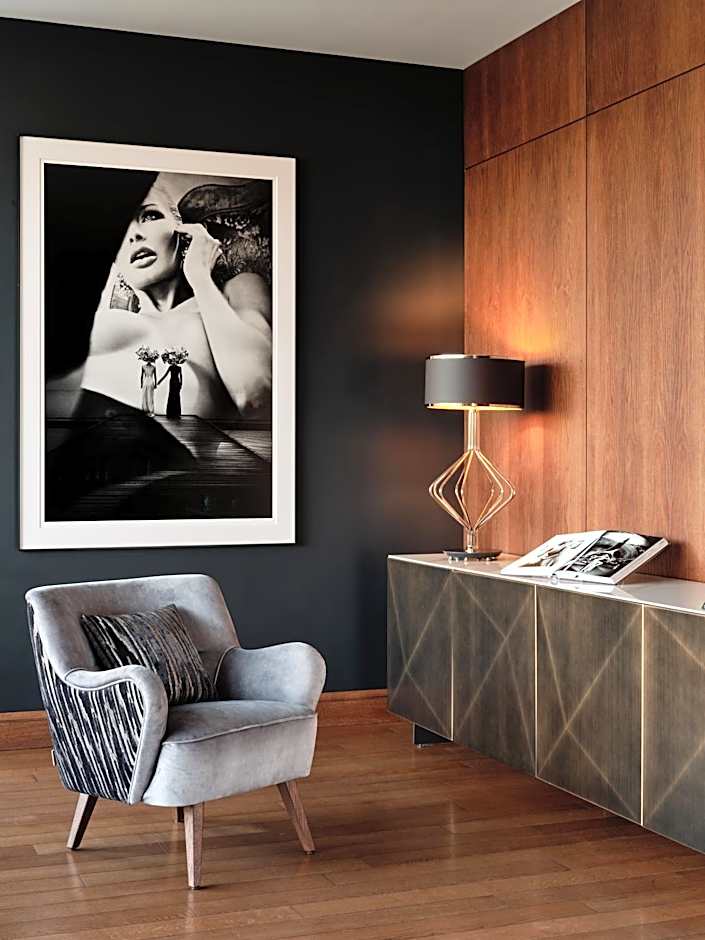 Heron Live Hotel Marina & SPA