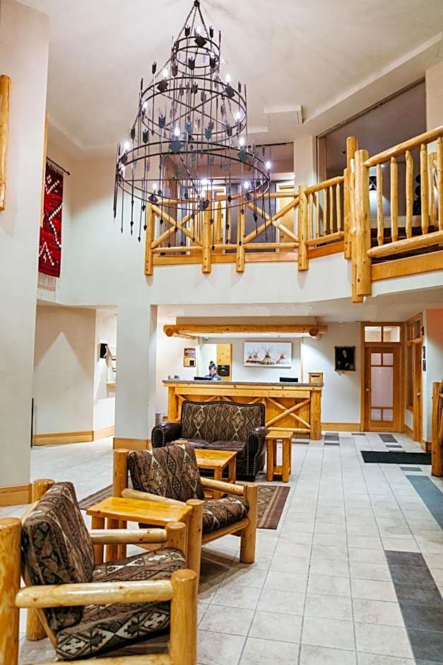 Brewsters Mountain Lodge