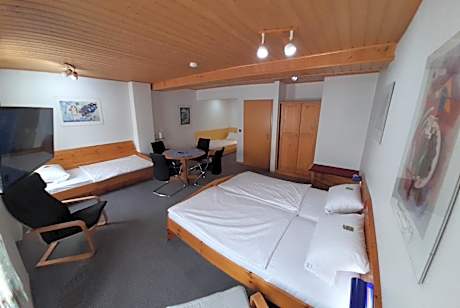 Family Suite with 2 Bedrooms (2 Adult + 3 Children until 16)