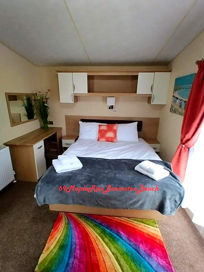 Barmston Beach Maple Rise 69