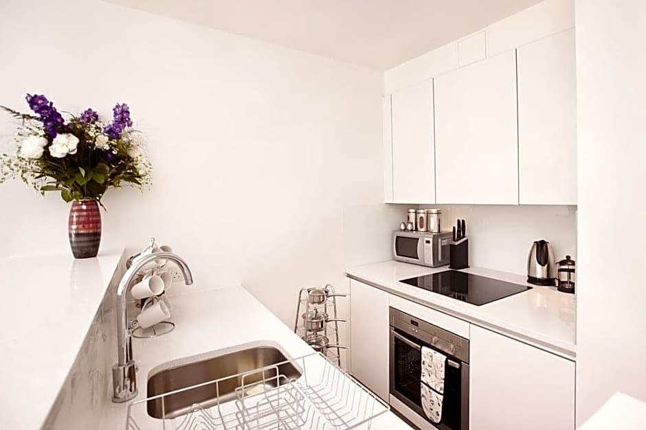 Urban Stay London City Apartments