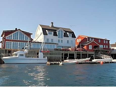 Henningsvær Rorbuer