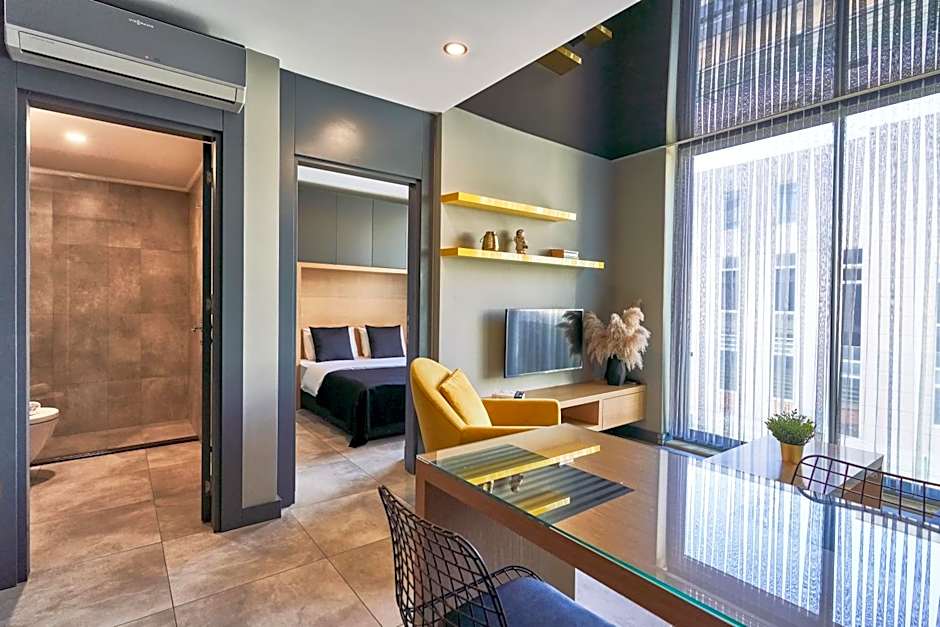 Loft 1502 Hotel