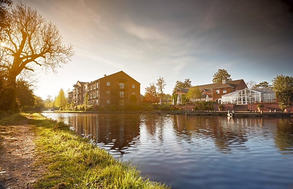 Lion Quays Hotel & Spa