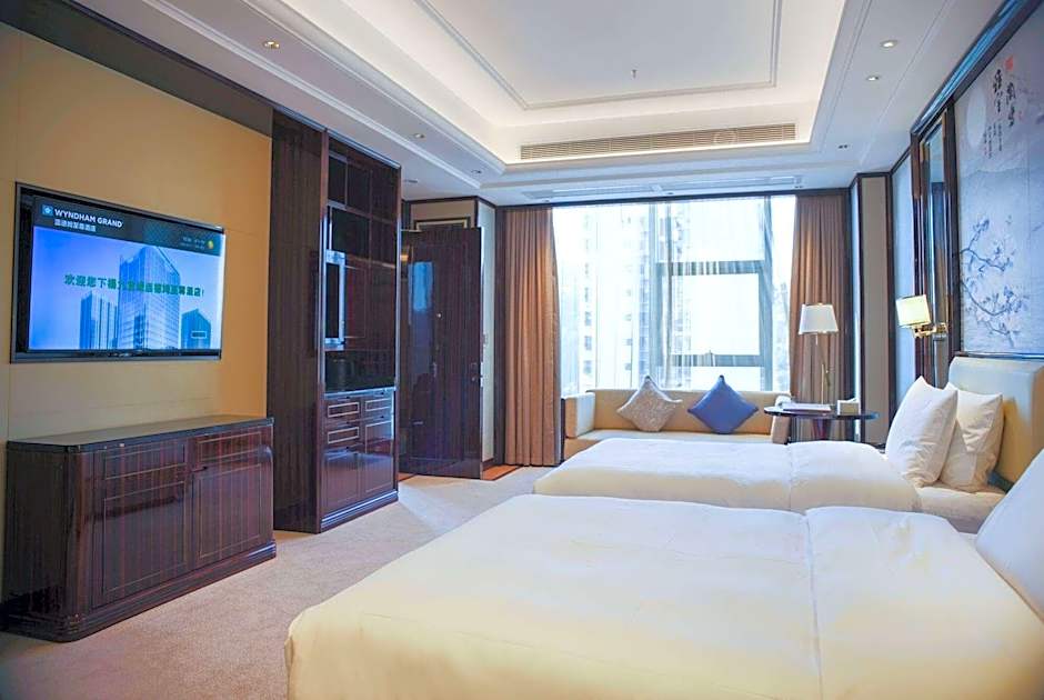 Wyndham Grand Tongren Downtown Hotel