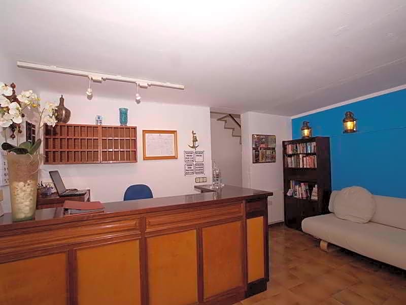 Hostal De La Caravel-La Ii