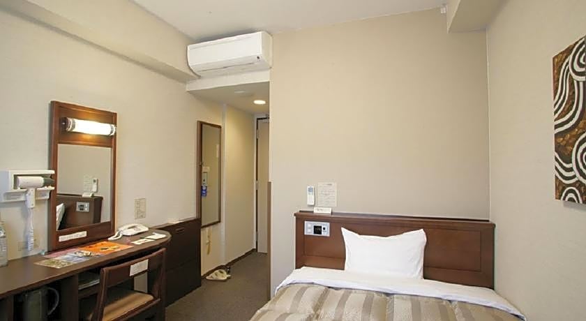 Hotel Route Inn Kanda Ekimae