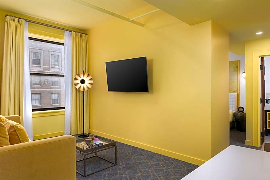 Angad Arts Hotel St. Louis, Tapestry Collection by Hilton