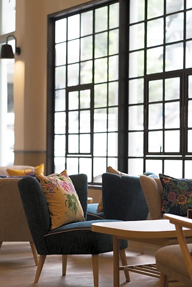 The Blanket Hotel Phuket Town