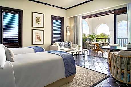 Deluxe Twin Room with Sea View