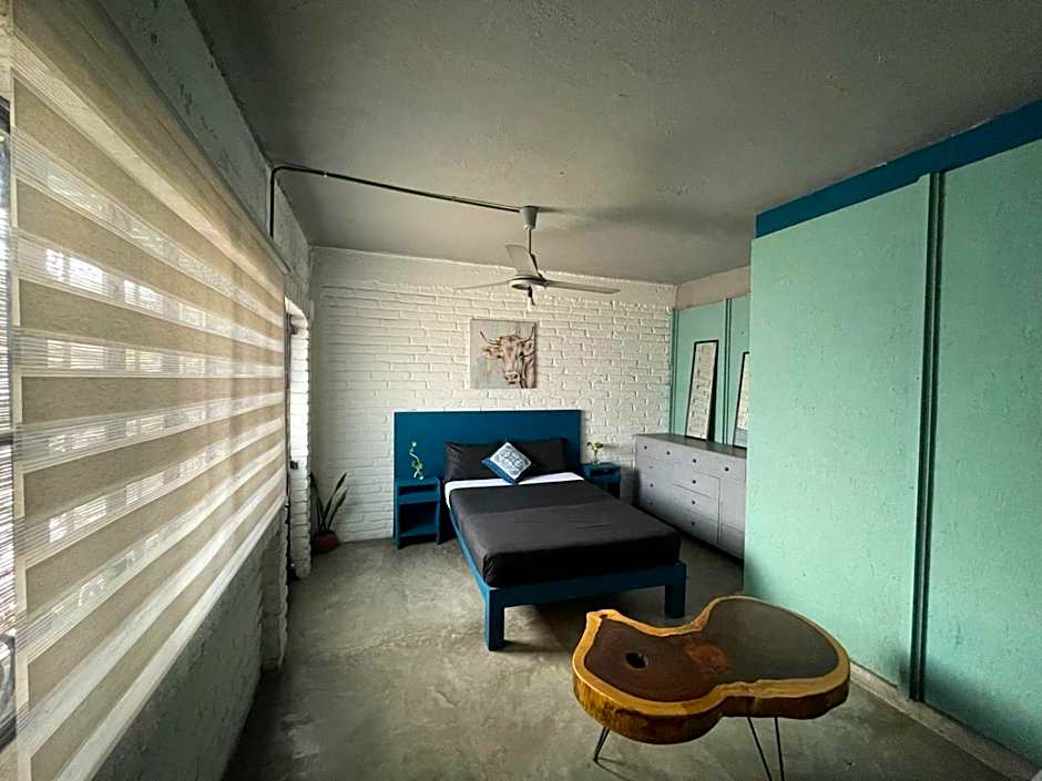 Canova Hostel & Pizza