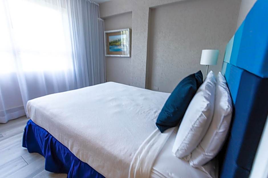 The Wave Hotel Condado