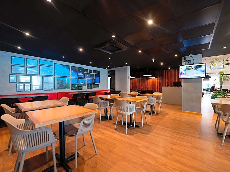 Ibis Styles Belém Hangar