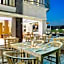 Townhouse Oak Signature Hotel