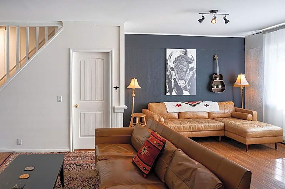 The Downtown Hive by Revelstoke Vacations