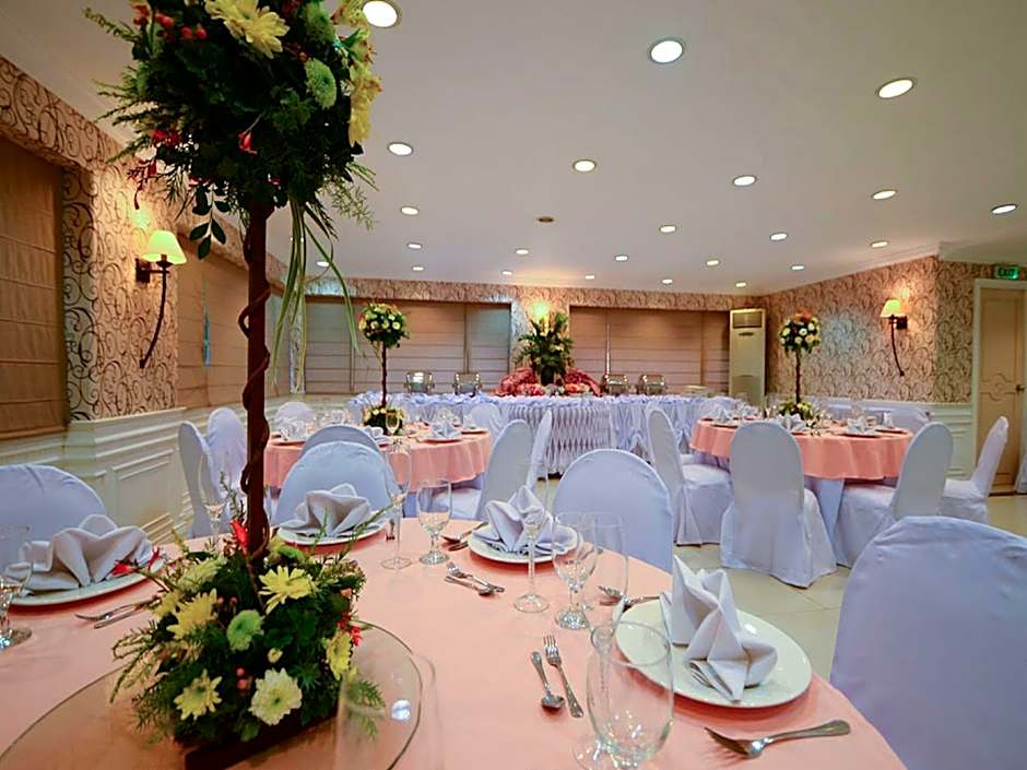 Orchid Garden Suites