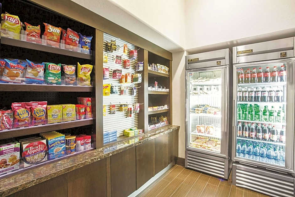 La Quinta Inn & Suites by Wyndham Conference Center Prescott