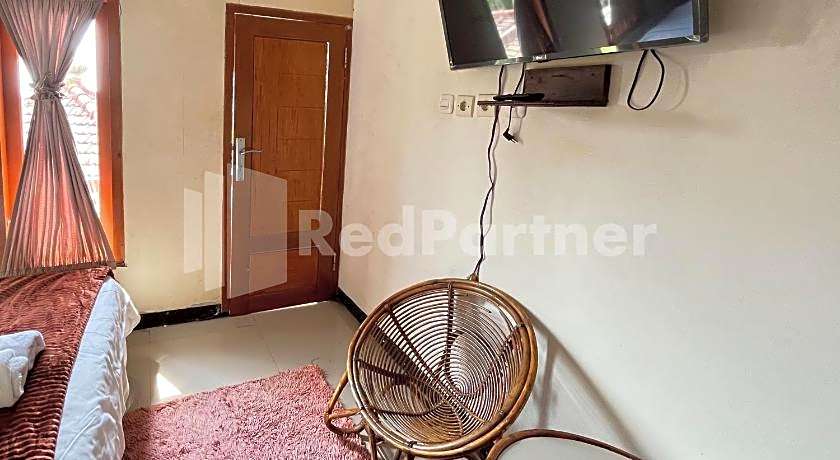 Family Homestay Syariah Bromo Mitra RedDoorz