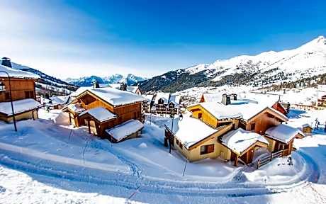 Superior Three-Bedroom Chalet (6 People)