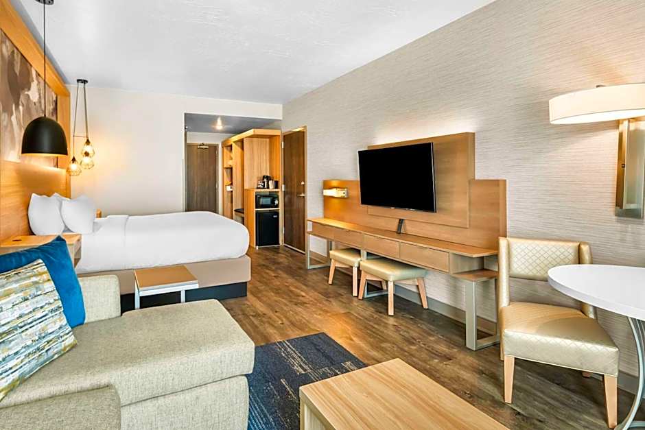 Best Western Plus Settlers Point