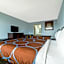Lamplighter Inn By OYO Independence