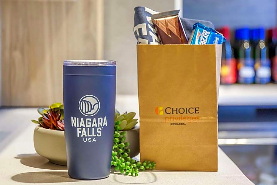 Cambria Hotel Niagara Falls