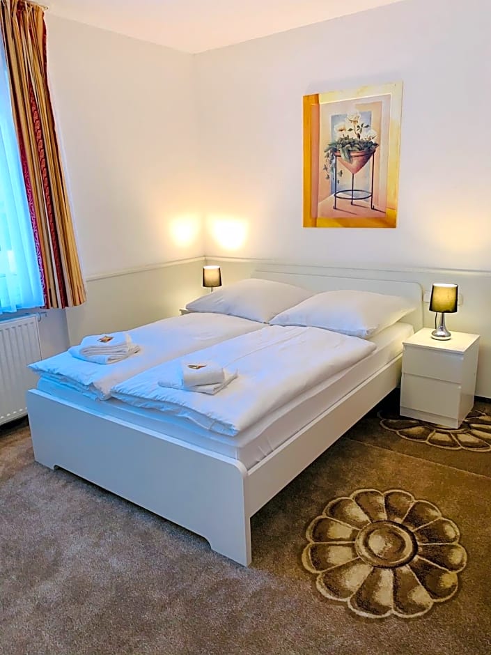 DUA Hotel