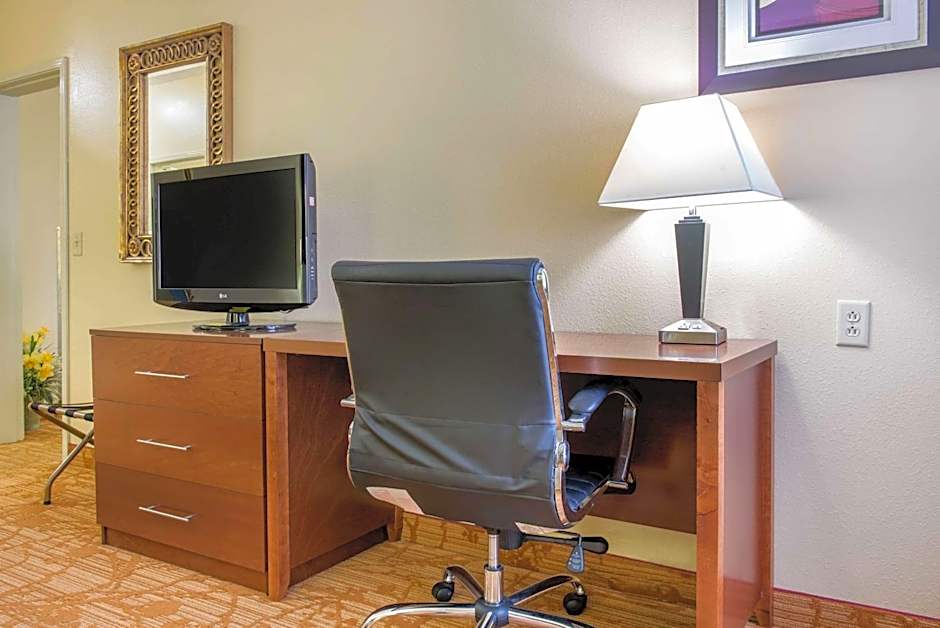 Quality Inn Jacksonville near I-72