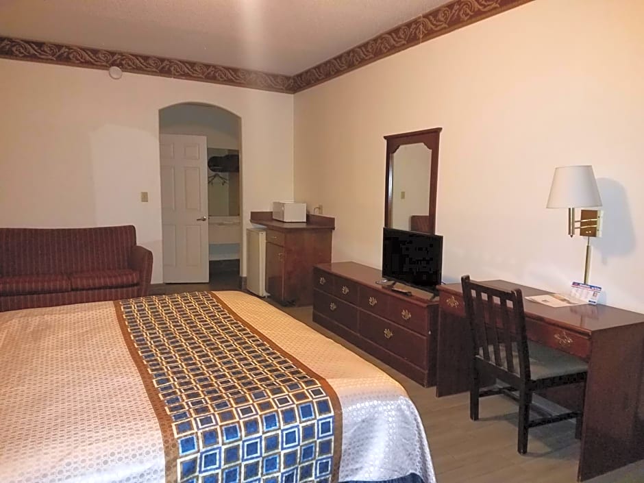 Texas Inn Downtown McAllen near Airport Mall