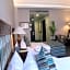 Warwick Palm Beach Hotel