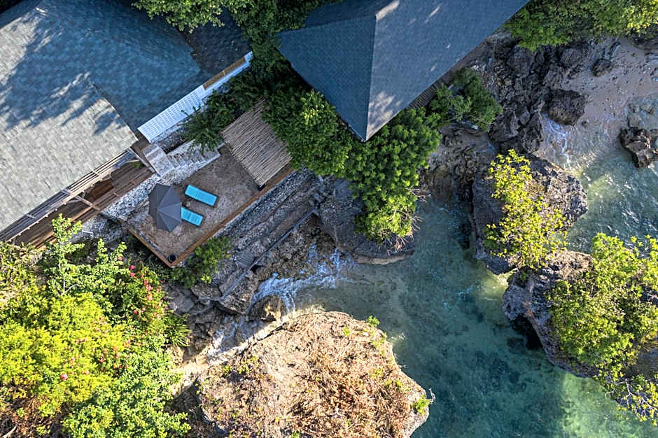 Villa Ayunan 3 BR on Bingin Beach