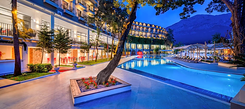 GRAVEL HOTELS SELECT