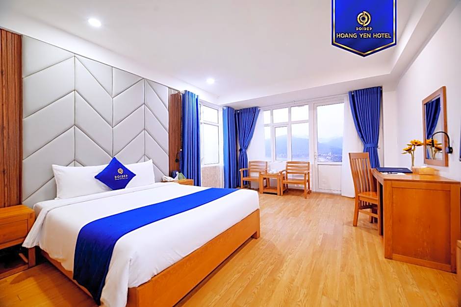 Sandals Hoàng Yến