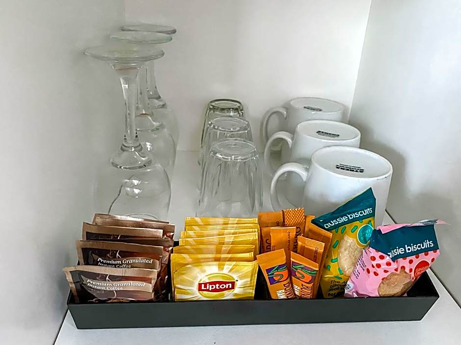 High Street Motor Inn