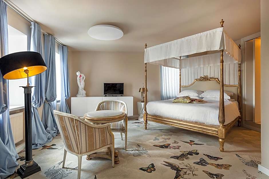 Vozdvyzhensky Boutique Hotel