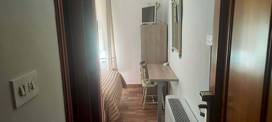 HOSTAL RESTAURANTE MILAN II
