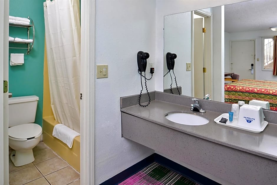 Americas Best Value Inn Indianapolis S