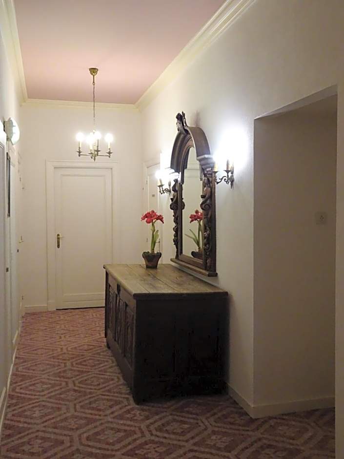 Hotel Duc De Bourgogne