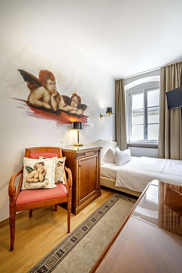 Bohemian Hotel
